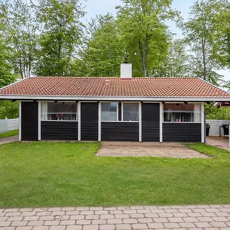 Holiday home Golfparken *